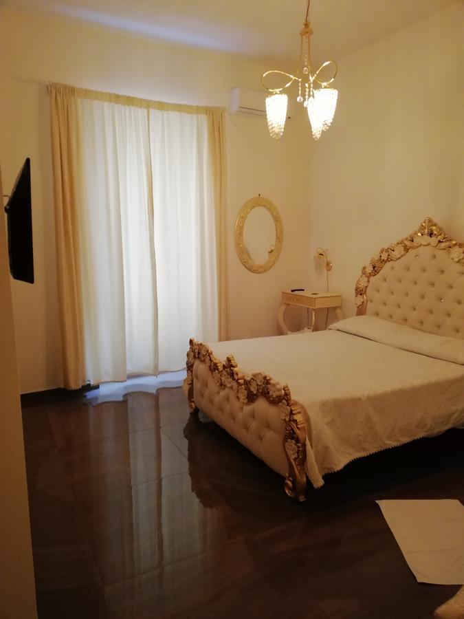 Beb Mariafrancesca Bed and Breakfast Νάπολη Εξωτερικό φωτογραφία